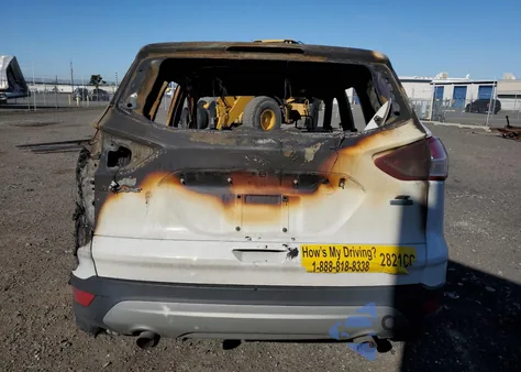 2016 Ford Escape Se из США, поврежденный, VIN 1FMCU9GX0GUB26124